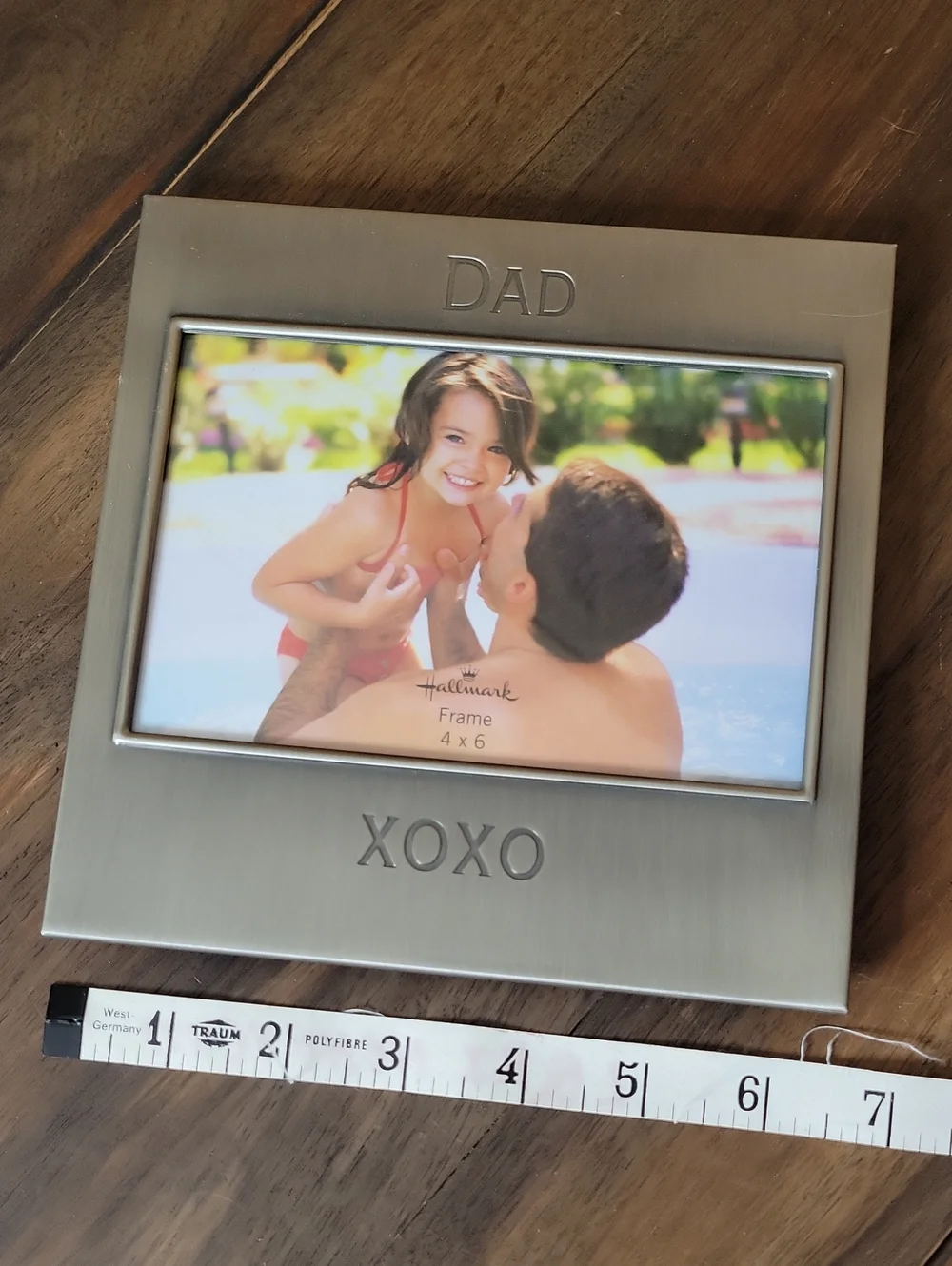 Hallmark Vintagen Silver Metal DAD XOXO 4X6 Picture Frame